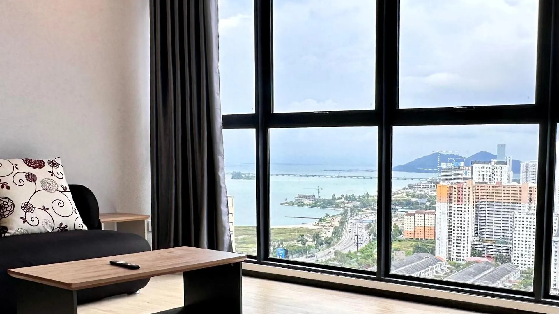 Urban Pleasure Suites Central Of Georgetown Jelutong